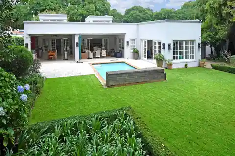 Beautifully Appointed Home in Saxonwold