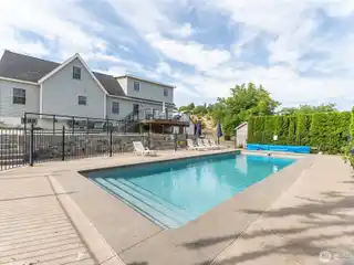 Comfort and Privacy on an Acre-Plus