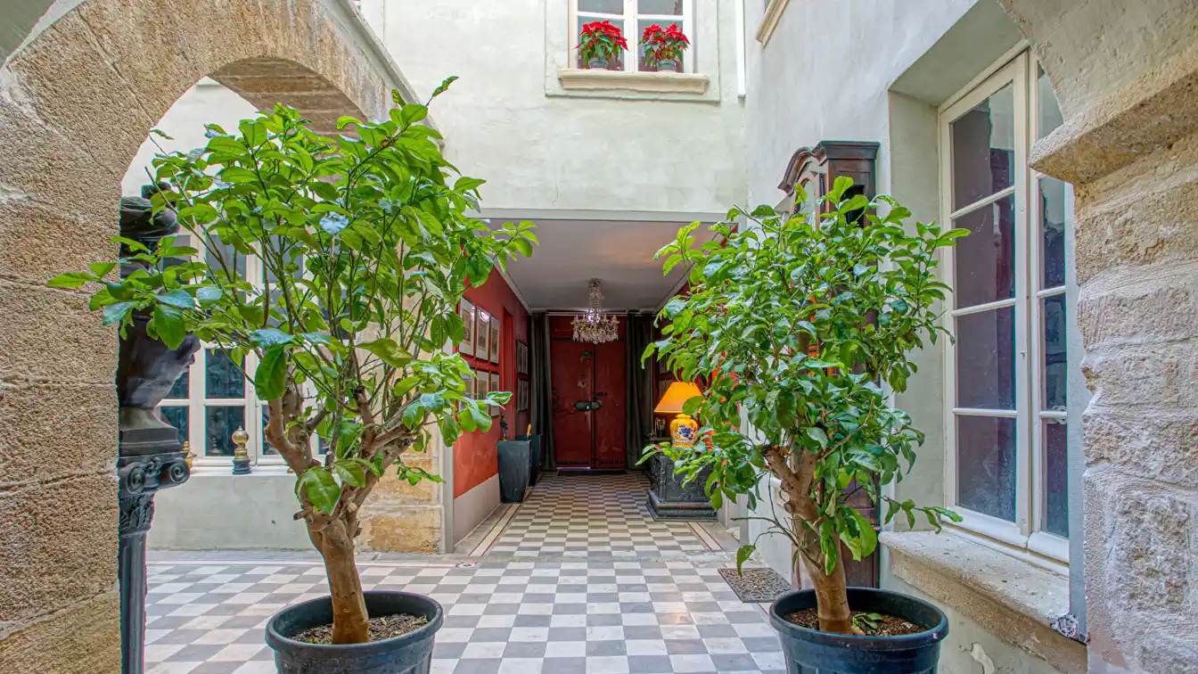 Exceptional 18th Century Mansion