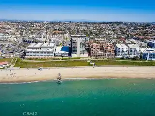 Top-Floor Penthouse with Sweeping Views