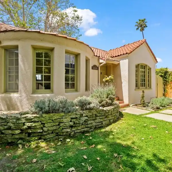 TIMELESS SPANISH-STYLE RESIDENCE