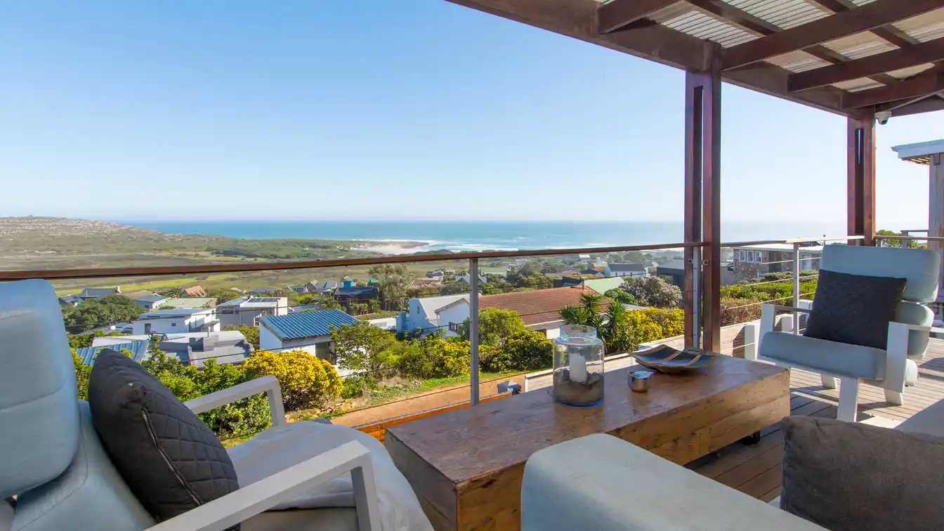 A Perfect Blend of Luxury and Tranquility