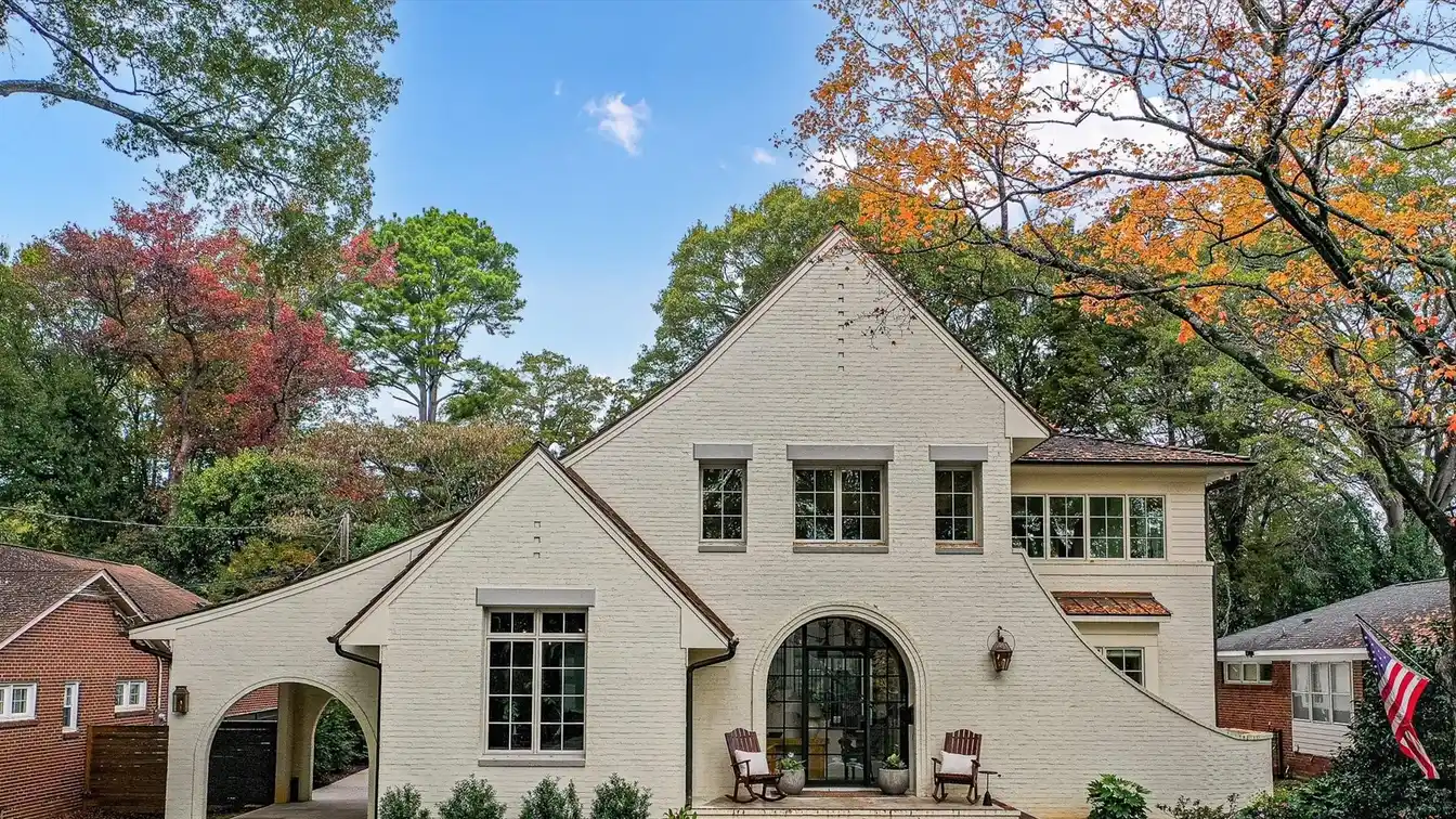 Timeless Craftsmanship with Modern Luxury
