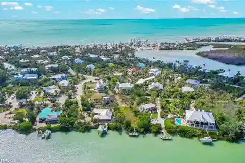 Beautifully Appointed Home on Sanibel Island