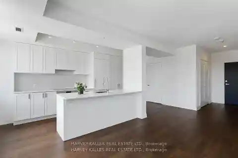 Rare Opportunity in the Kingsway