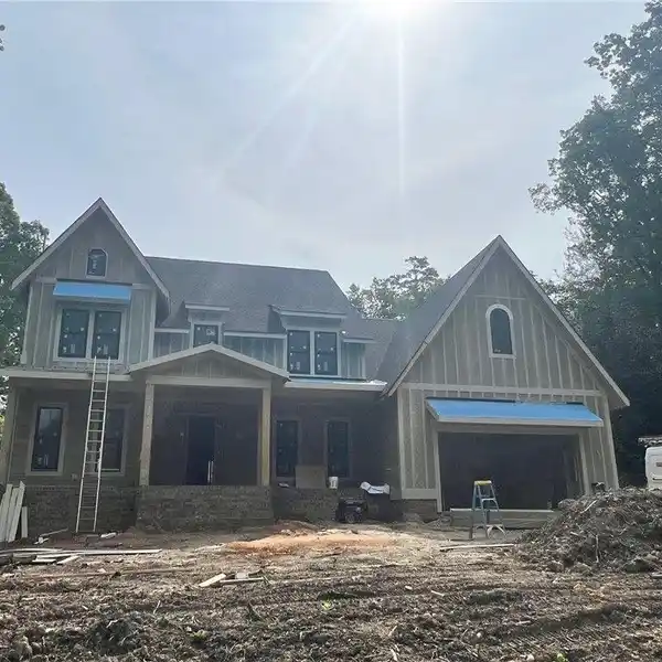 NEW CLASSIC FARMHOUSE STYLE HOME