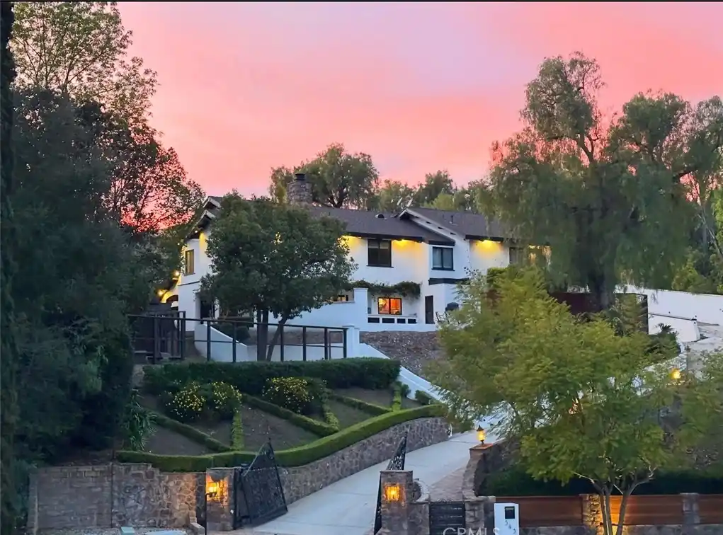 Stunning Estate in Equestrian Hills