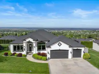 Space and Style with Panoramic Views