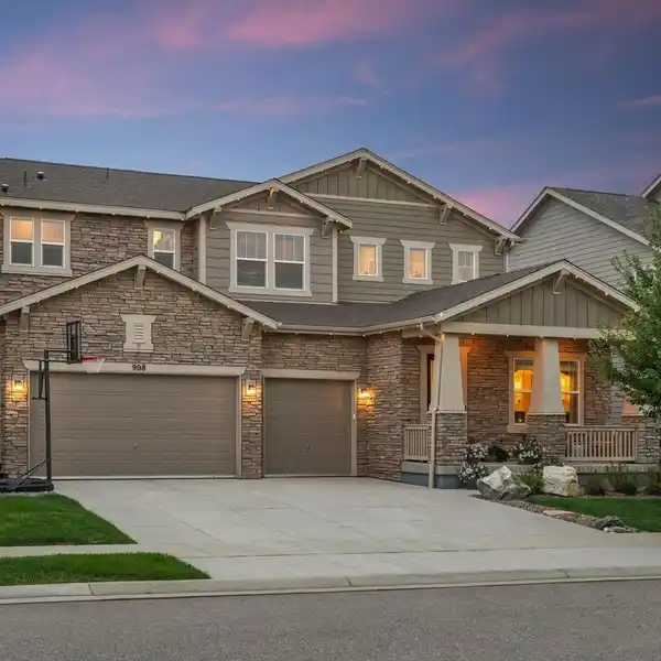 REFINED LIVING WITH 180-DEGREE MOUNTAIN VIEWS