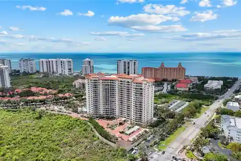 Renovated Bay Colony Condo