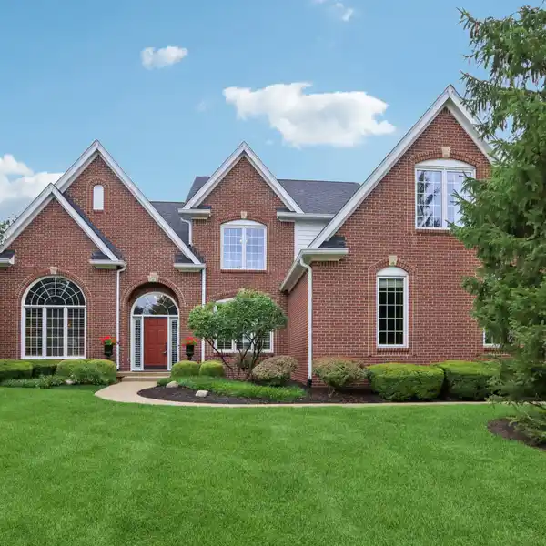 MAJESTIC HOME