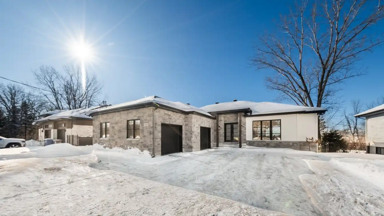 Oversized Bungalow in the Beautiful Anse Au Sable Area