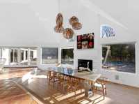 SPACIOUS SEVEN BEDROOM HOME FOR RENT