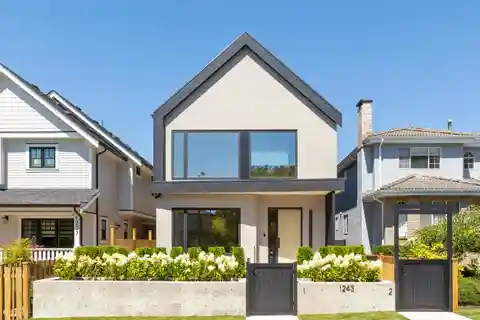 Stunning Modern Duplex