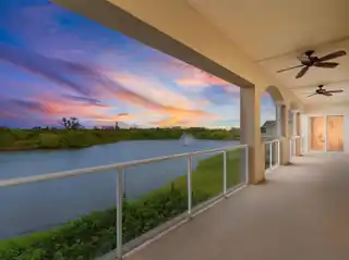 Waterfront Luxury Penthouse Style Condo with Deeded Boat Slip