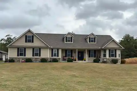 Country Living in a Beautiful Well-Built Custom Home