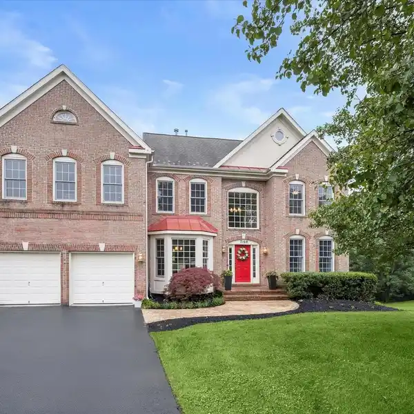 SPACIOUS ELEGANCE ON NEARLY HALF ACRE