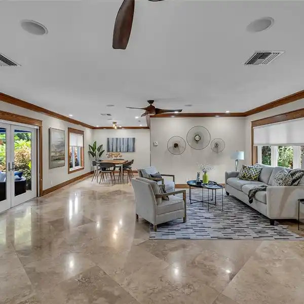 PRISTINE HOME WITH POOL IN WILTON MANORS