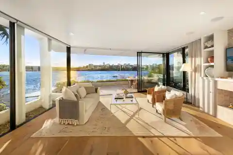 Newly Renovated Full-Floor Waterfront Apartment