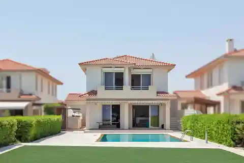 Renovated Beachfront House