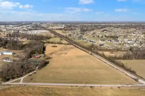 Expansive Versatile Property