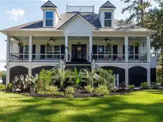 Delightful Marsh-Front Property