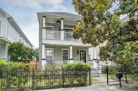 Charming Home in the Heights