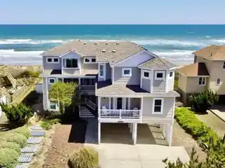 Carolina Capri