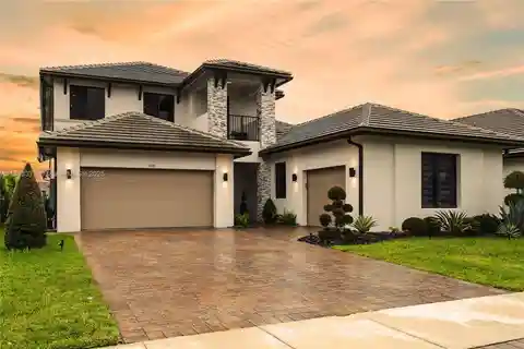 Impeccable Lakefront Home in Marbella