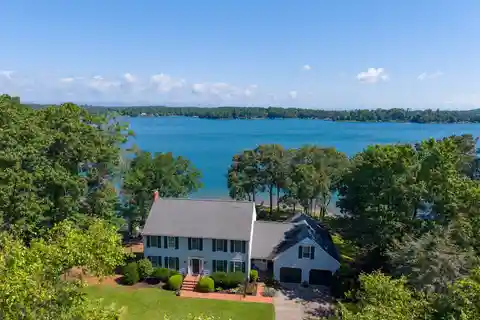 The Quintessential Lakefront Retreat