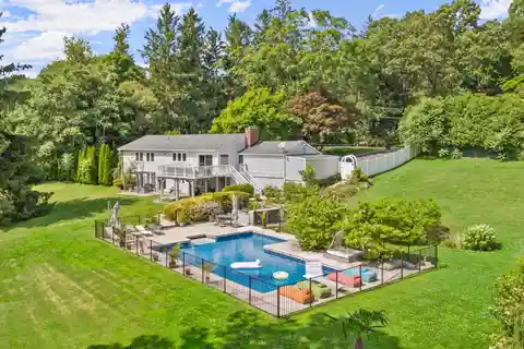 Private One-acre Paradise