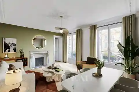 Elegant Early 20th Century Riverside Apartment