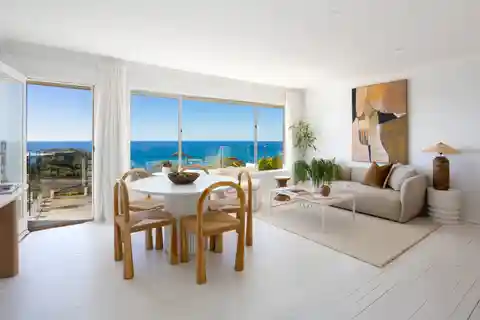 Contemporary Coastal Living with Expansive Deck