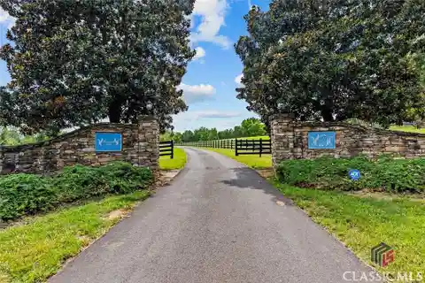 50-Acre Equestrian Retreat