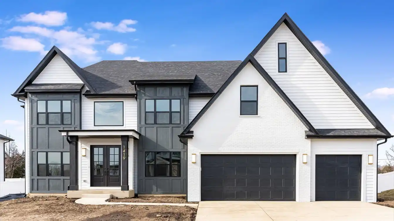 Stunning New Construction in Derby Pines
