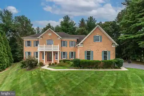 Elegant Home on a Coveted Lot in Waterford Farm