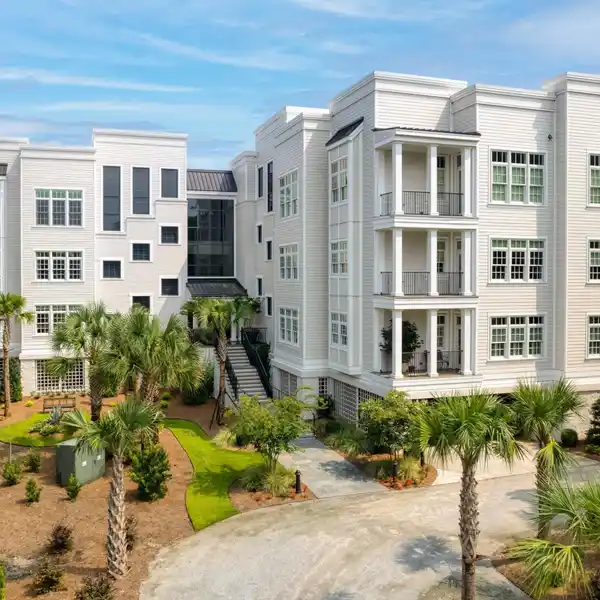LUXURY WATERFRONT CONDO WITH PRIVATE BOAT SLIP