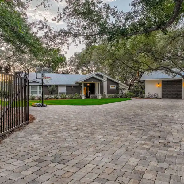 BEAUTIFULLY REMODELED WATERFRONT GEM