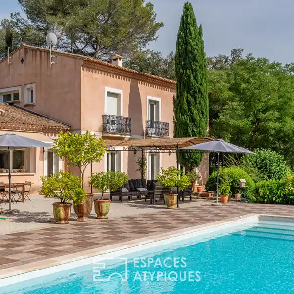 SUPERB ARCHITECT-DESIGNED BASTIDE-STYLE VILLA