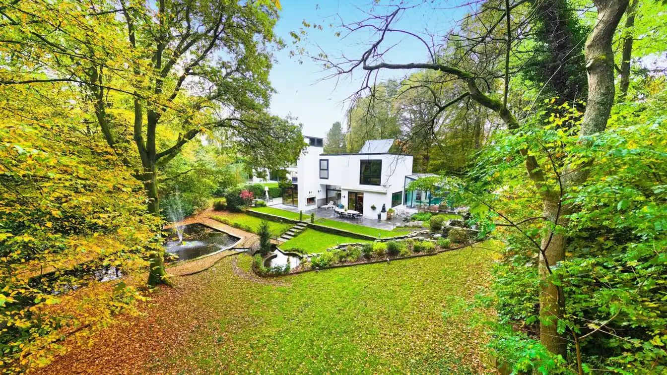 Beautiful Architect-designed Villa