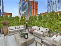 PENTHOUSE DUPLEX WITH PICTURE PERFECT OUTDOOR OASIS