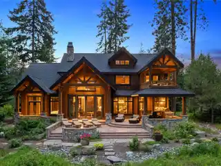 Elevated Mountain Living with Magnificent Views