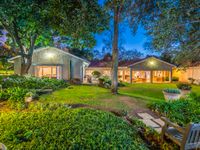 EXCLUSIVE HYDE PARK HOME