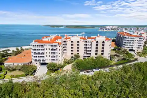 Exquisite Beachfront Condominium