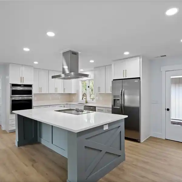 BEAUTIFULLY REMODELED HOME IN HILTON HEAD PLANTATION