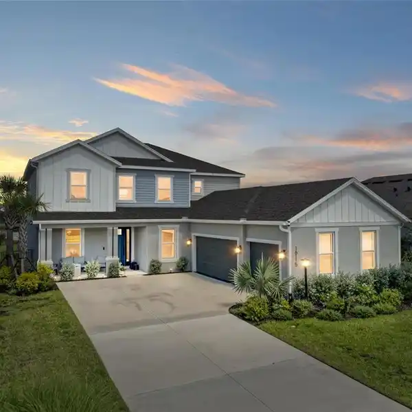 ABSOLUTELY STUNNING DREAM HOME