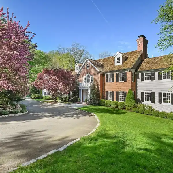 A SPECIAL OPPORTUNITY TO OWN AN EXCEPTIONAL PROPERTY