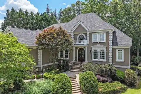 Beautifully Appointed Home in Country Club of the South
