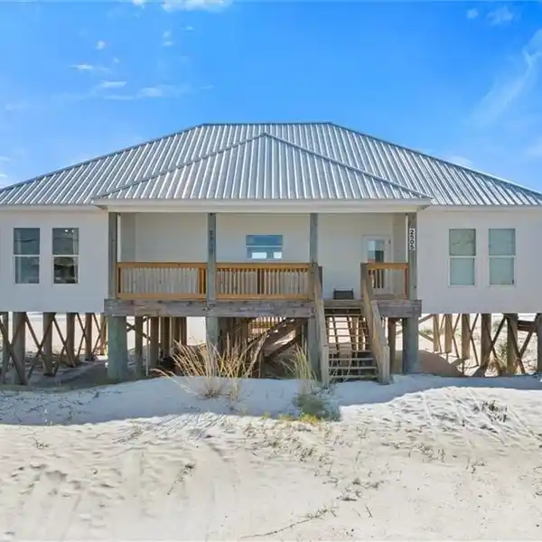 GULF-FRONT SANCTUARY ON DAUPHIN ISLAND