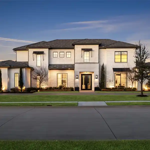 PREMIER PROPERTY IN EXCLUSIVE WIMBERLY PLACE